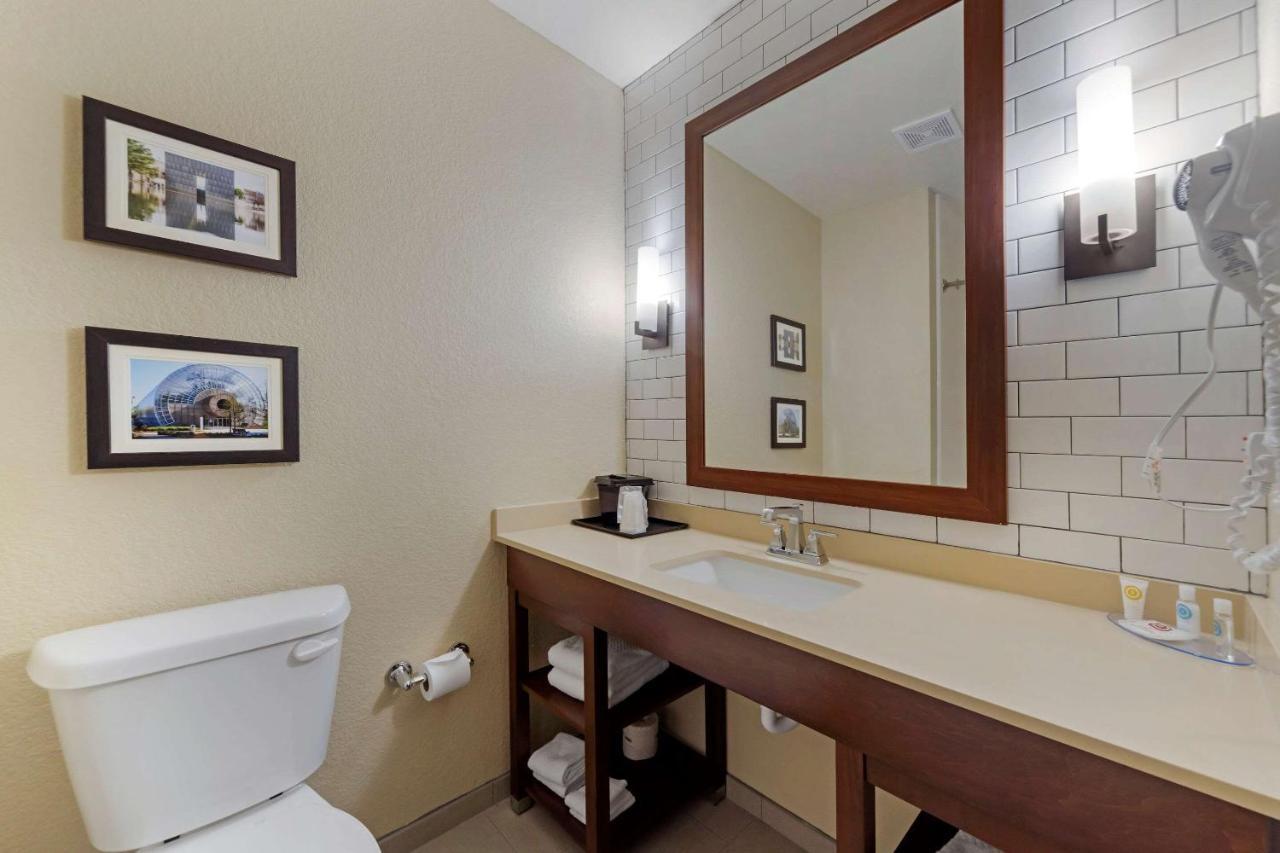 Comfort Inn & Suites Harrah Choctaw Eksteriør billede