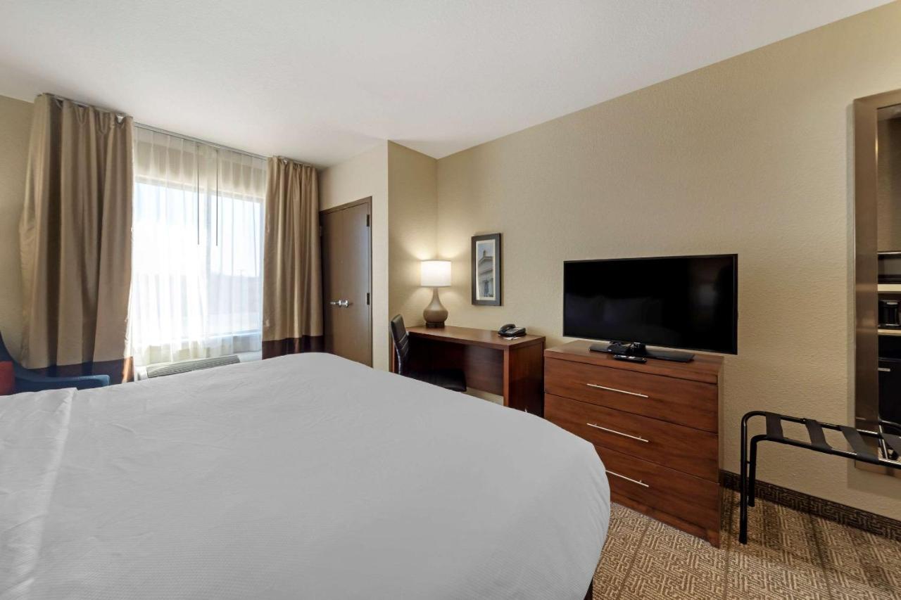 Comfort Inn & Suites Harrah Choctaw Eksteriør billede